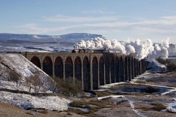 Leander Crossing the Ribble Viaduct